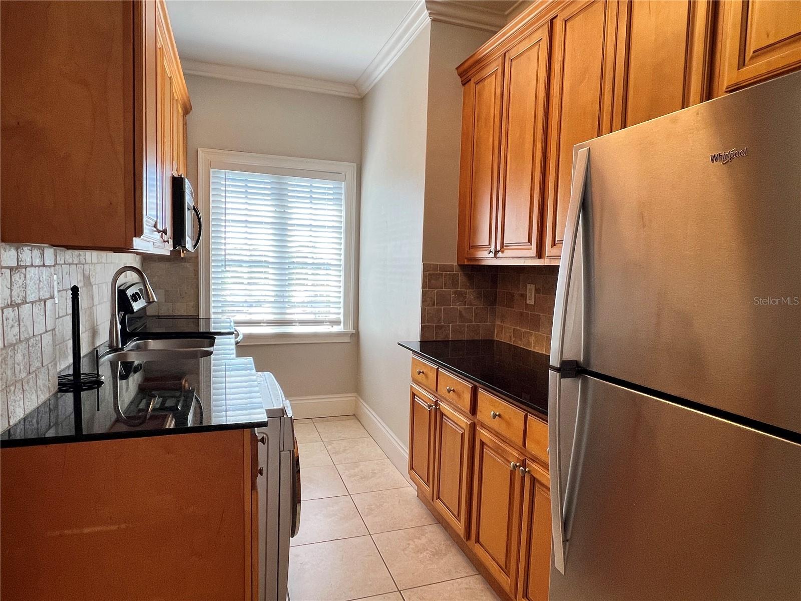 2117 W DEKLE AVE #J3 — photo 6