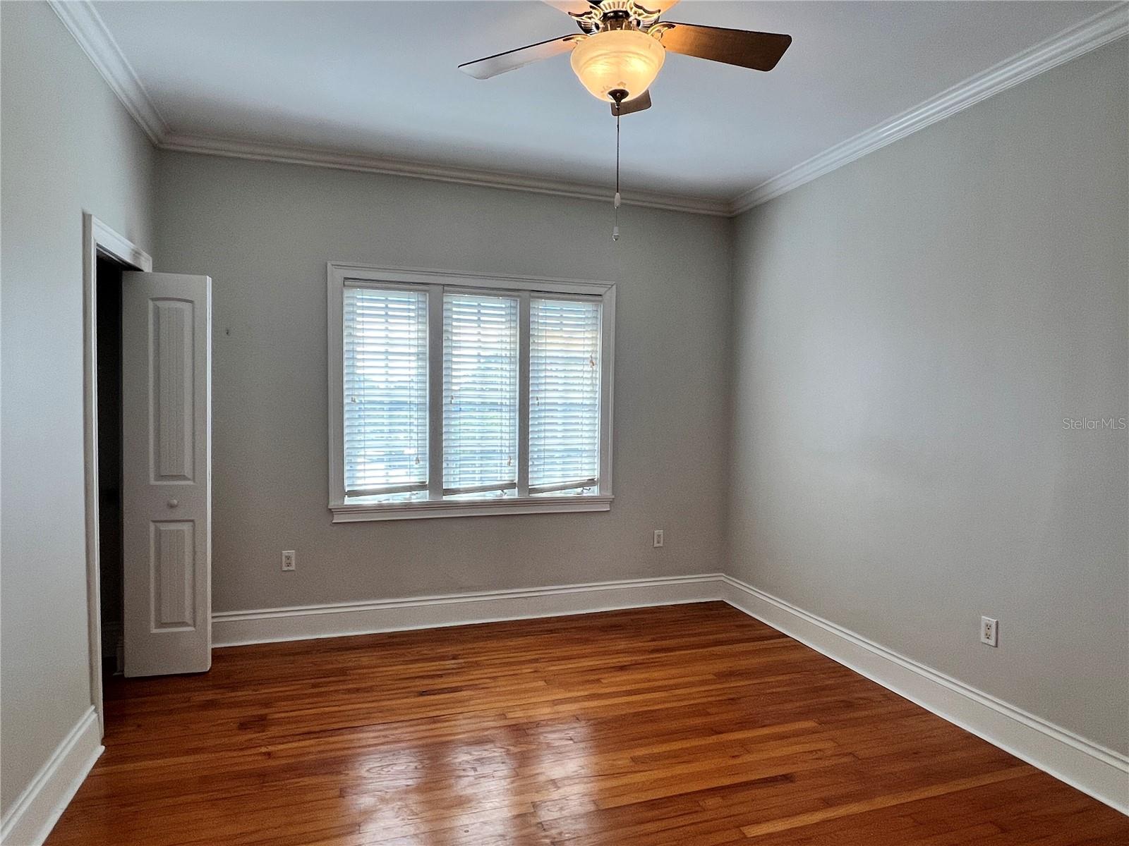 2117 W DEKLE AVE #J3 — photo 9