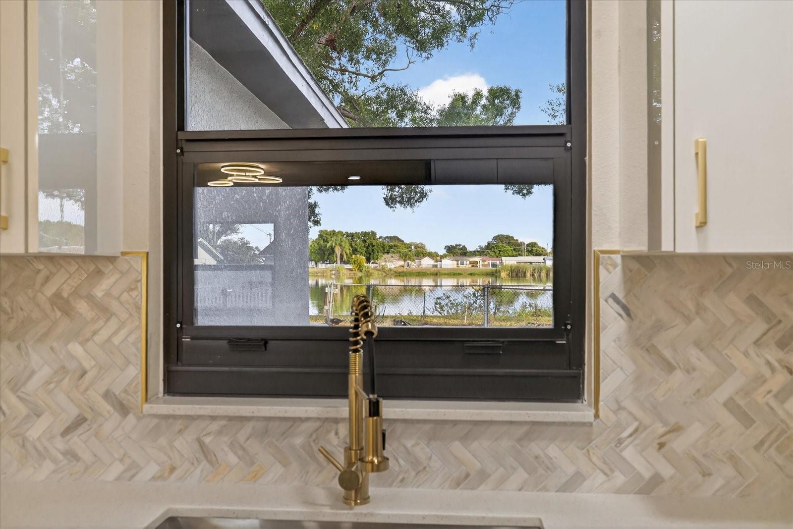 6107 COLE DR — photo 8