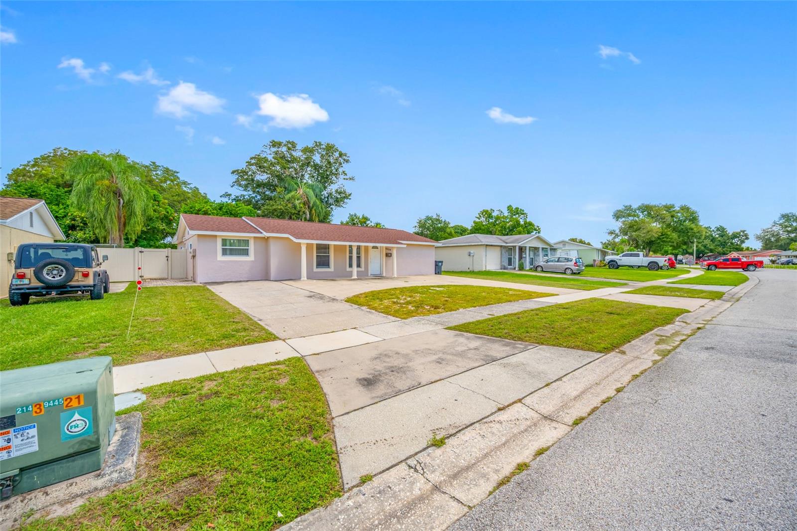 8339 DRYCREEK DR — photo 6