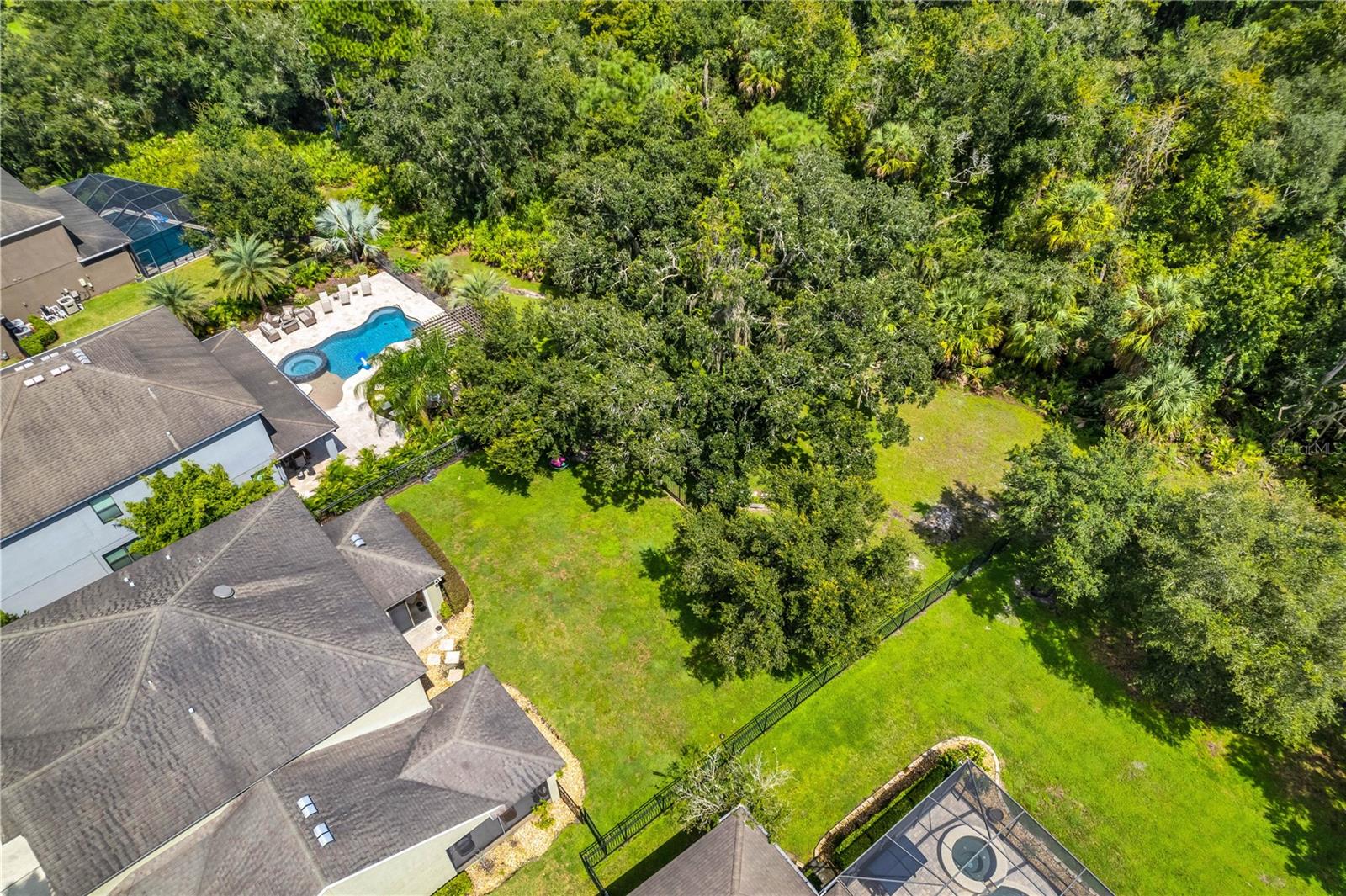 7931 HAMPTON LAKE DR — photo 3