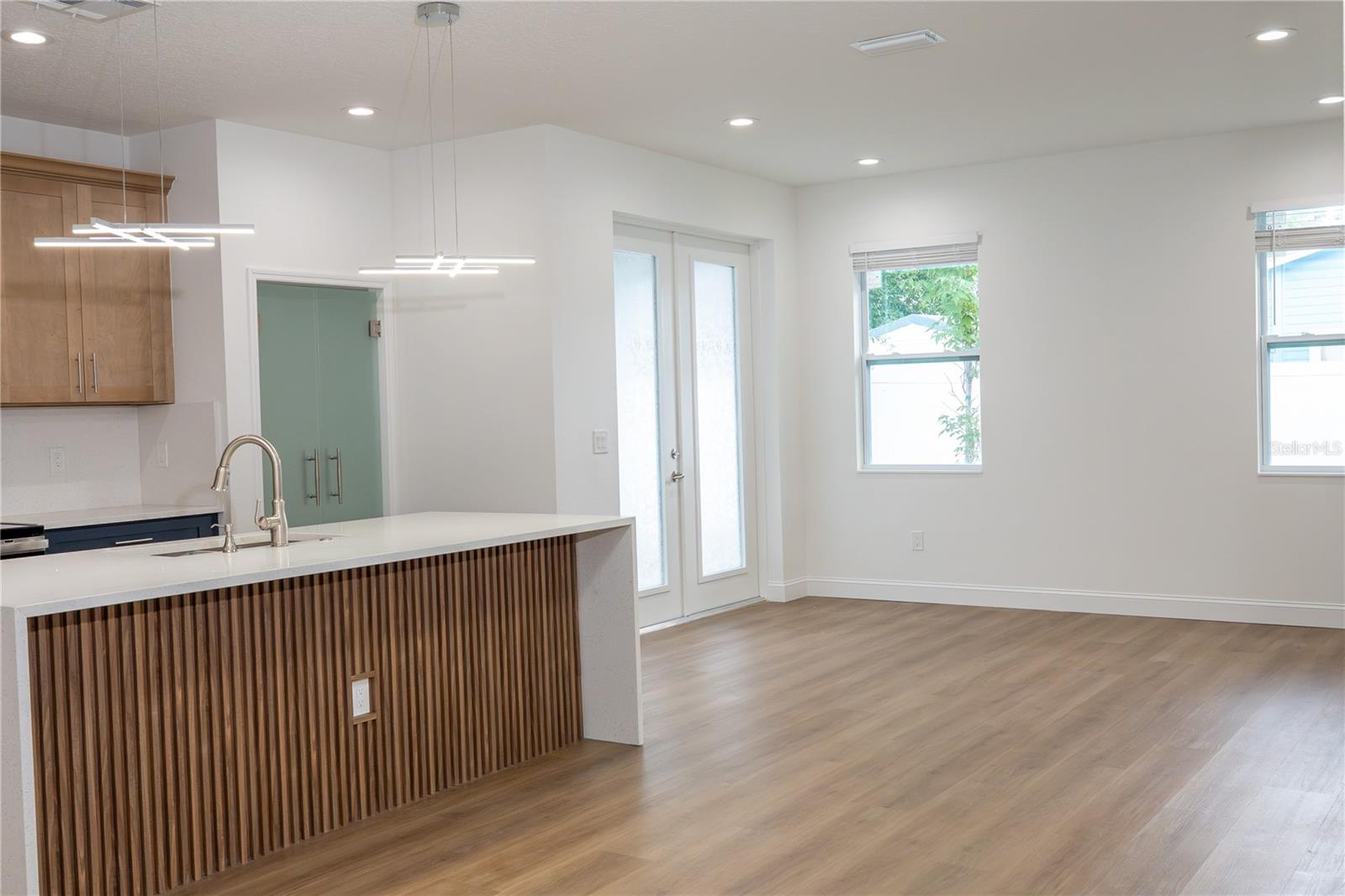 1803 E 23RD AVE — photo 5
