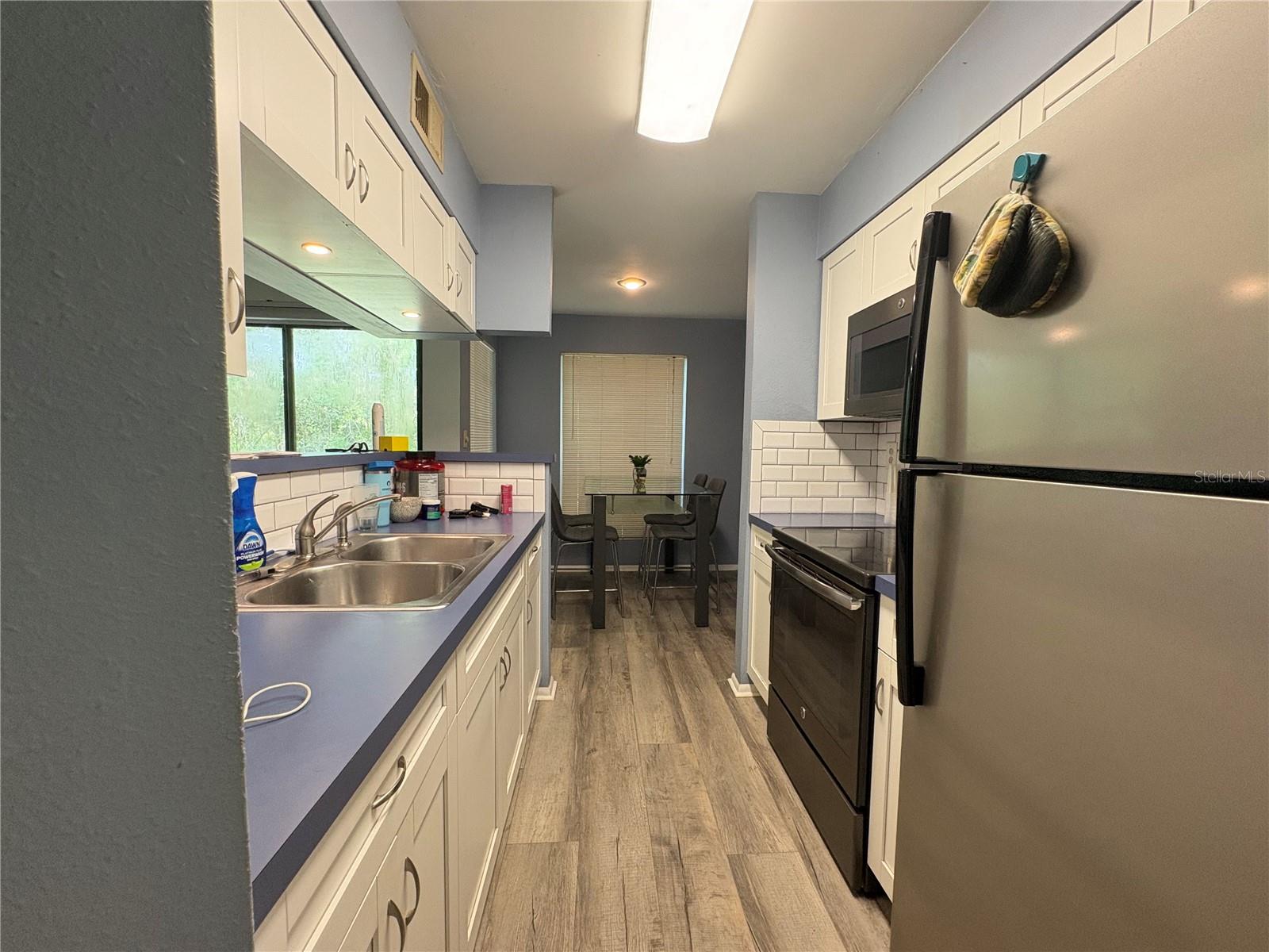 8702 MALLARD RESERVE DR #104 — photo 6