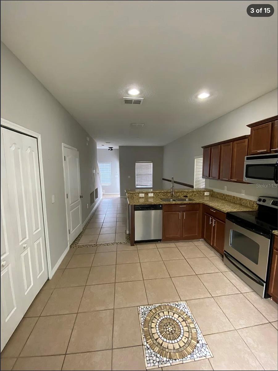 8523 BRUSHLEAF WAY — photo 3