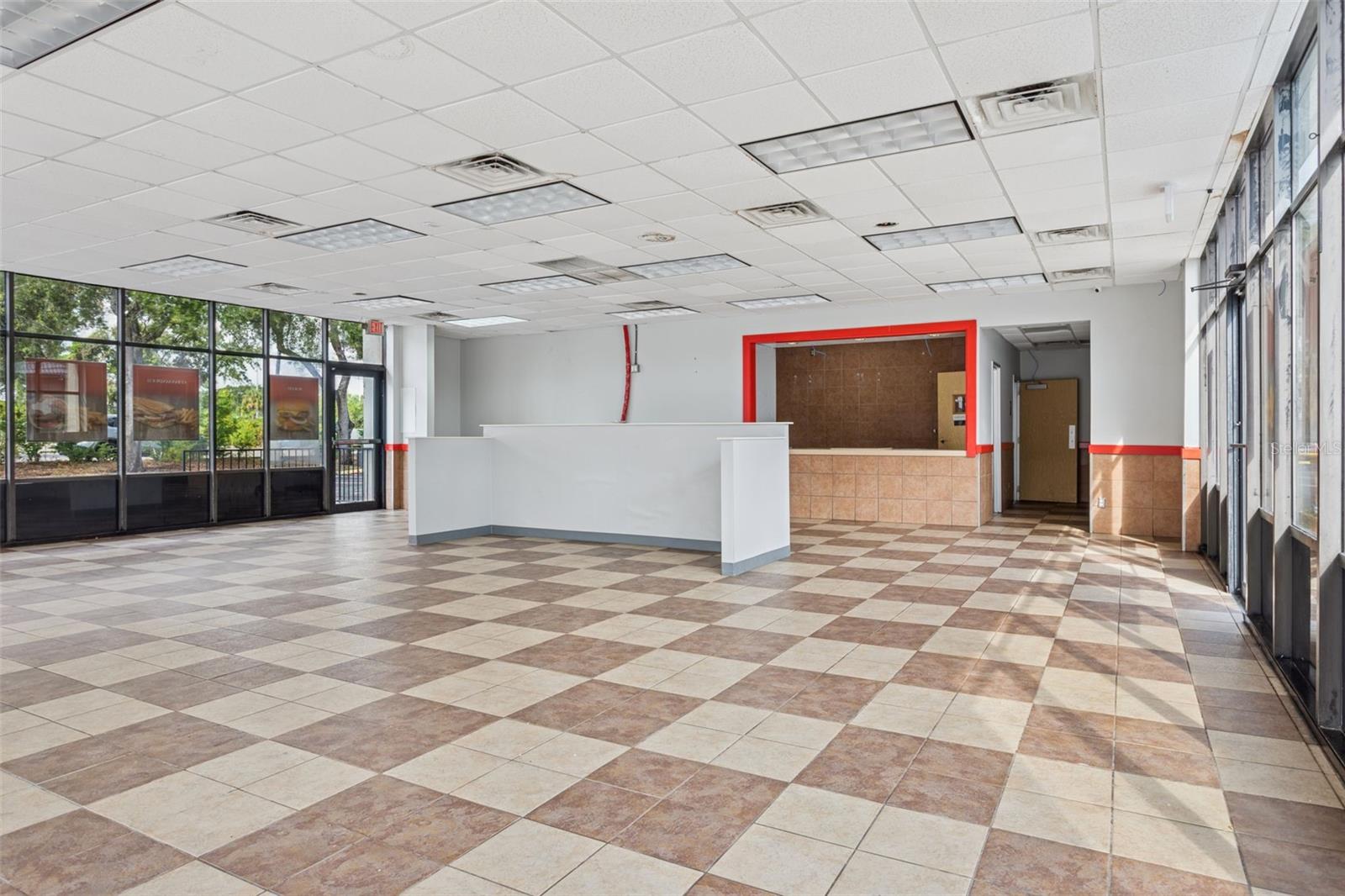 6620 E DR MARTIN LUTHER KING JR BLVD — photo 5
