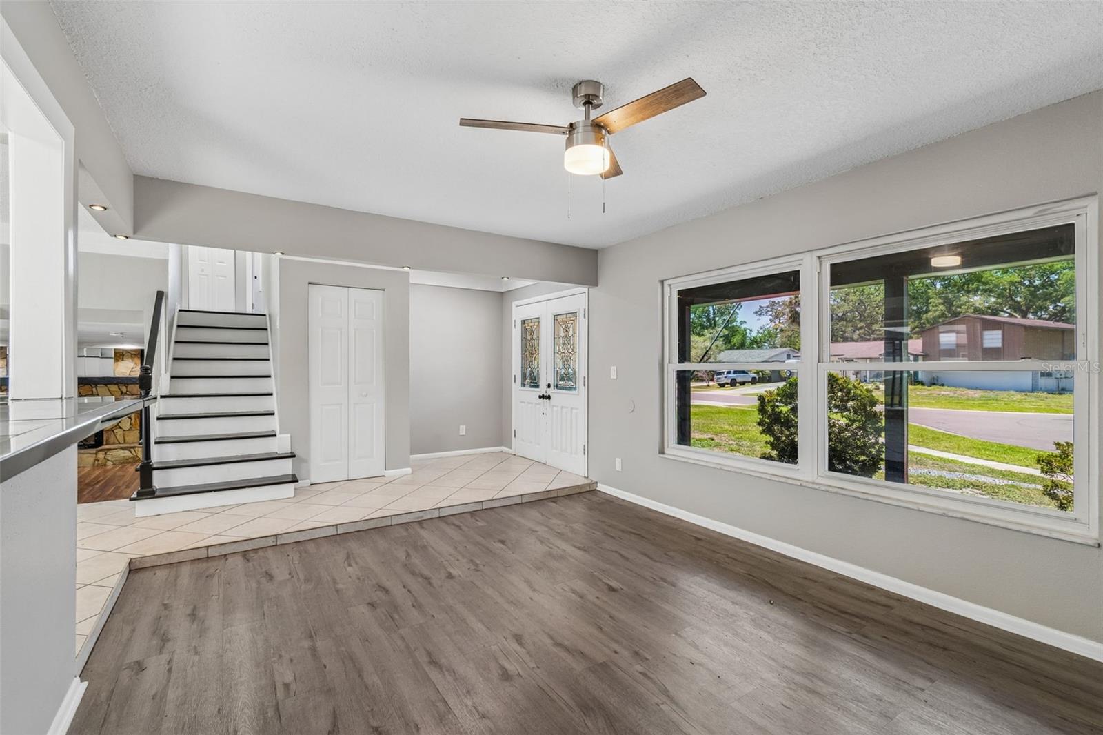 7111 GATEWAY CT — photo 11