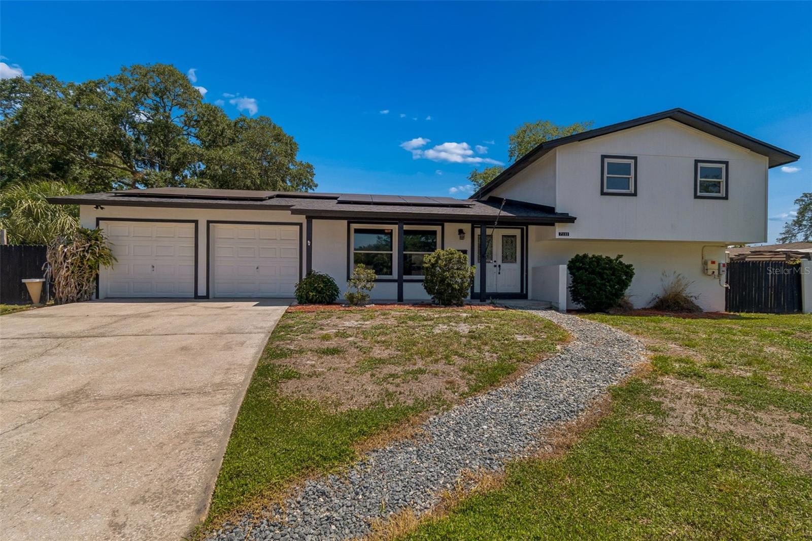 7111 GATEWAY CT — photo 3