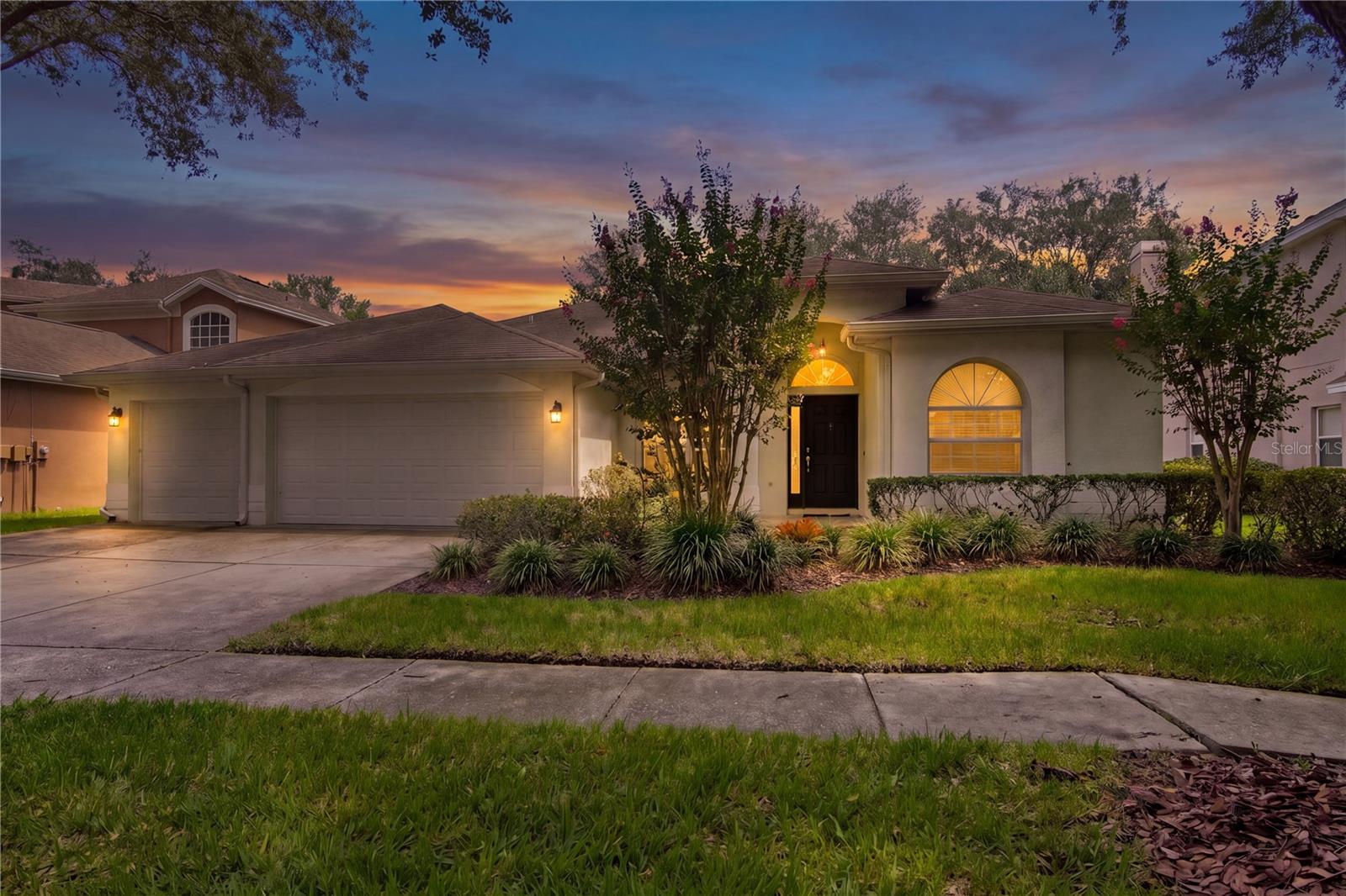 17715 HAMPSHIRE OAK DR — photo 2