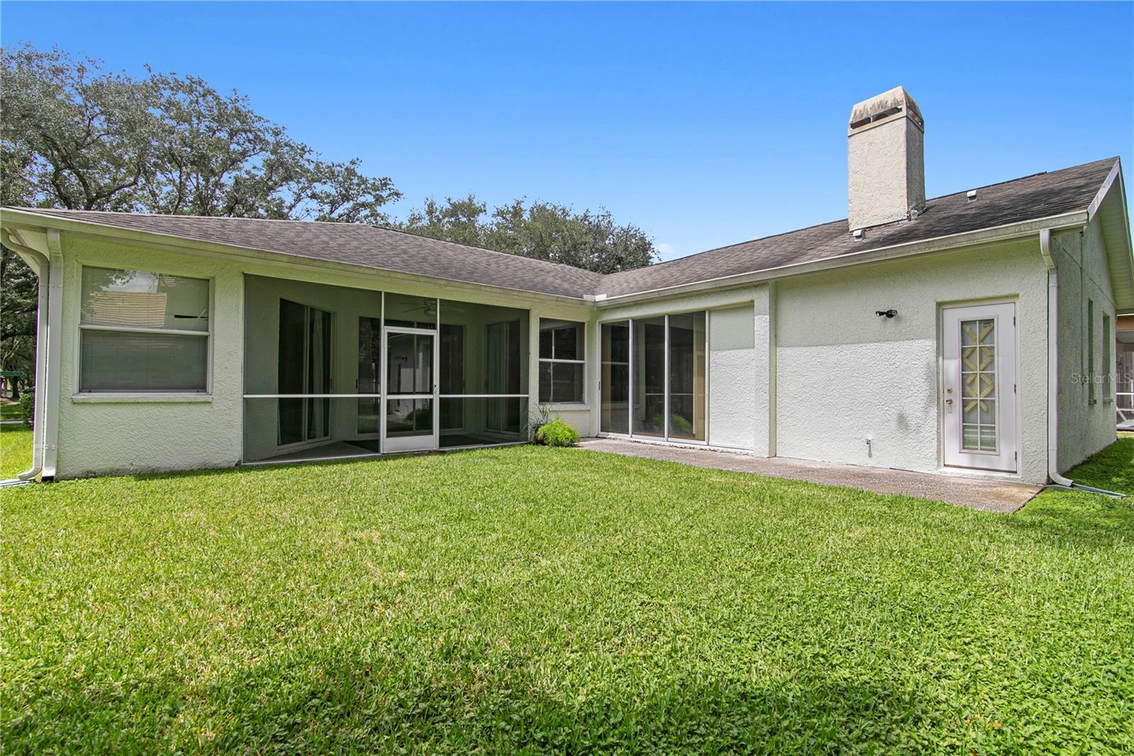 17715 HAMPSHIRE OAK DR — photo 3