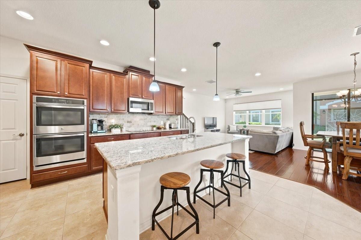 9128 CAROLINA WREN DR — photo 5