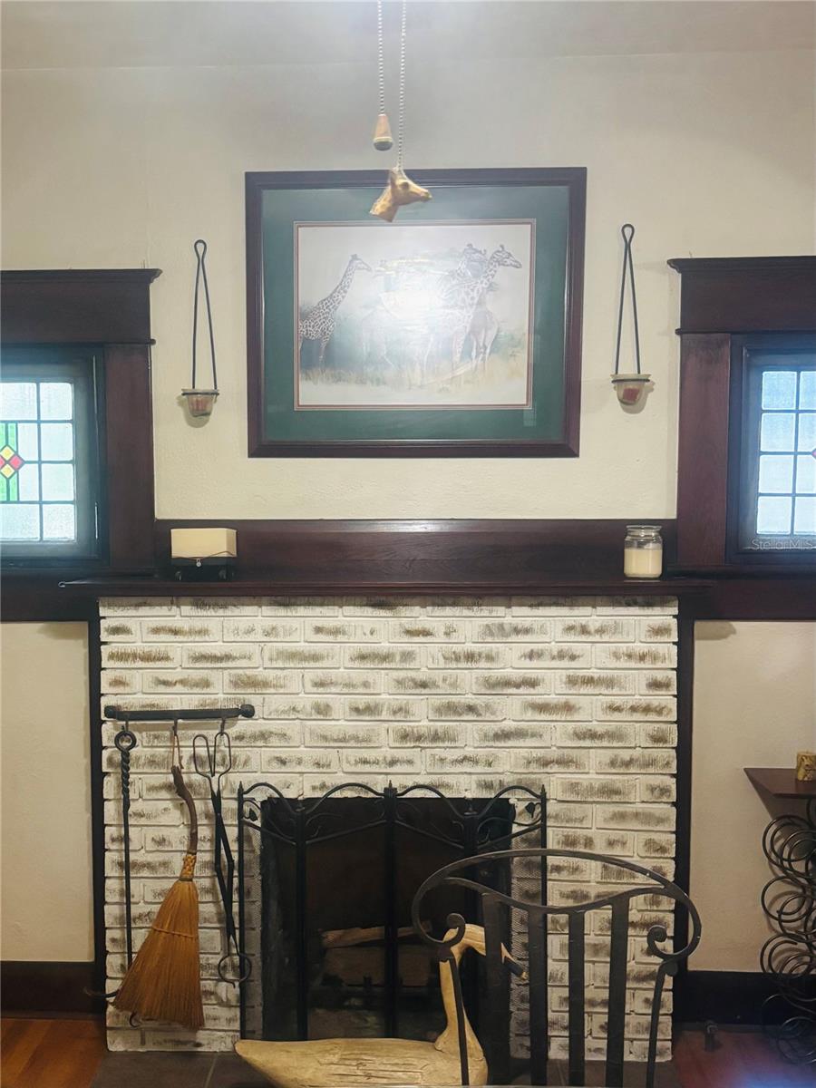 6703 N CENTRAL AVE — photo 3