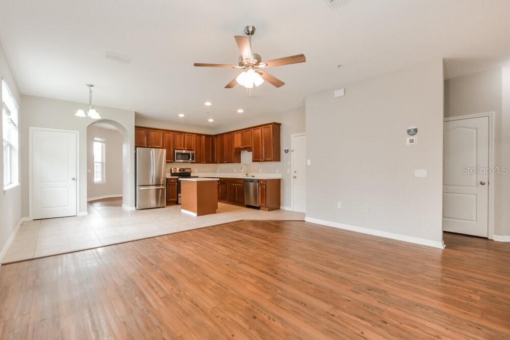 10469 MOSS ROSE WAY — photo 4