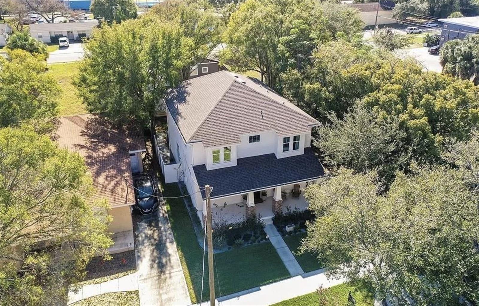 1738 W SPRUCE ST — photo 3