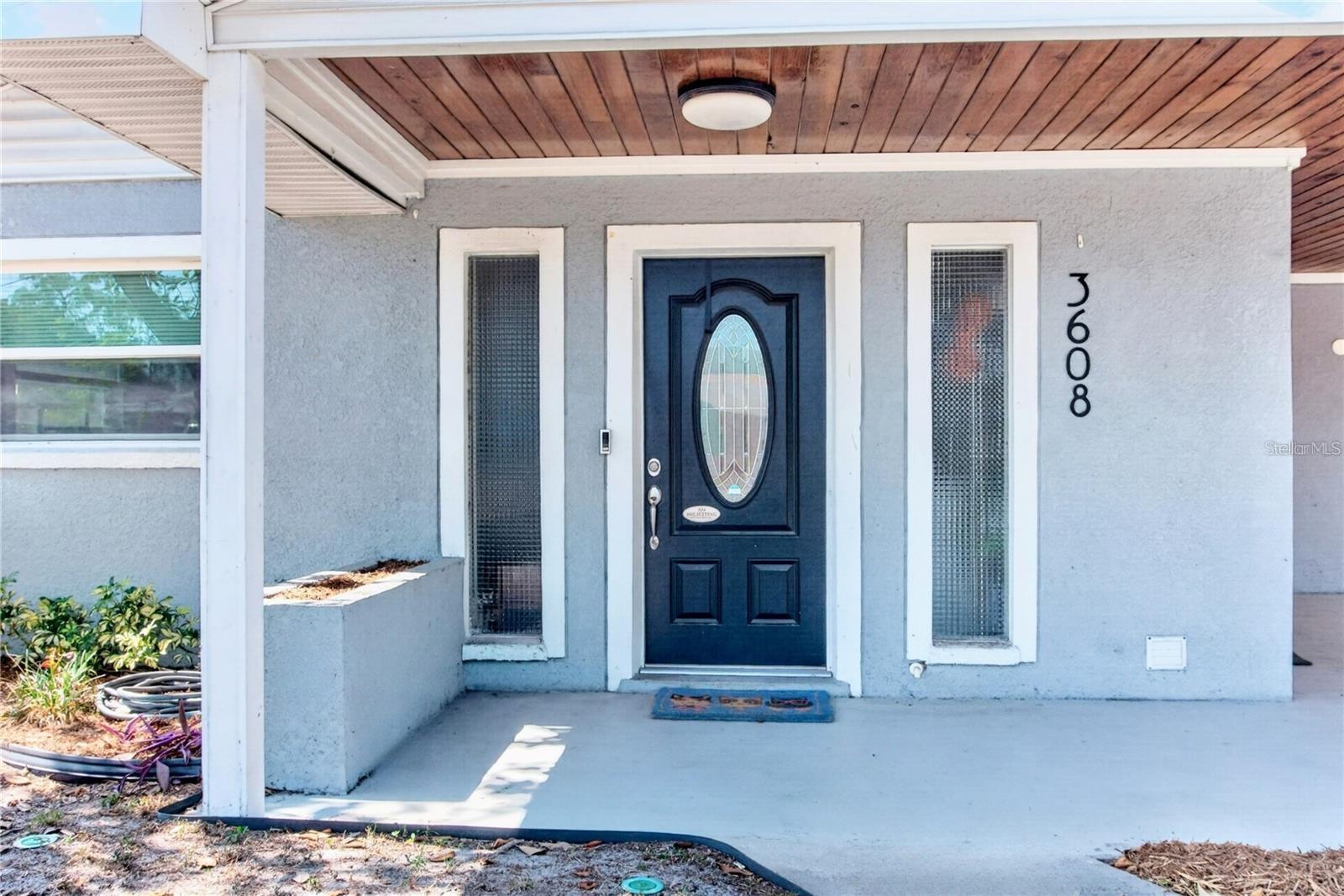 3608 W CARMEN ST — photo 2