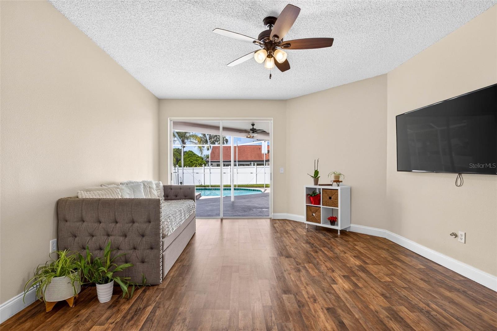 10007 VISTA POINTE DR — photo 8