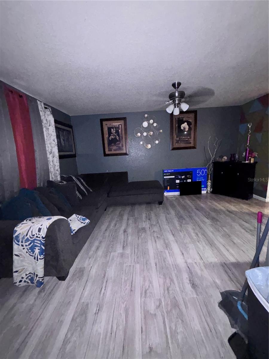 5030 TERRACE VILLAGE LN — photo 6