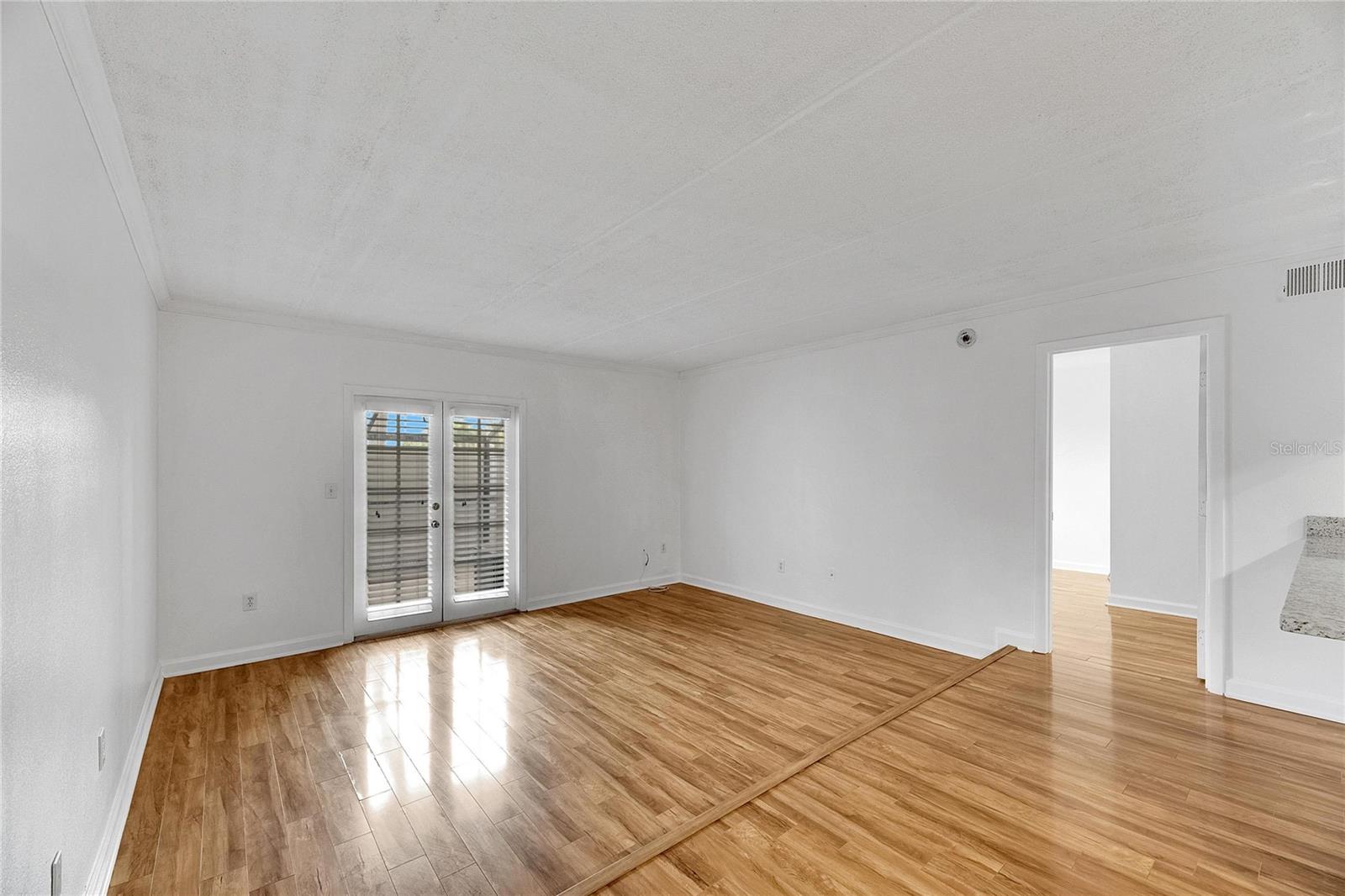 5304 W KENNEDY BLVD #106 — photo 7