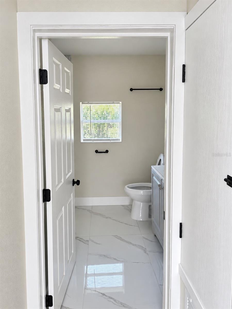 3403 MACHADO ST — photo 2