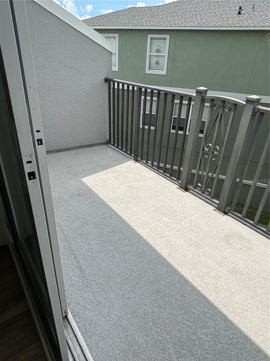 551 VINCINDA CREST WAY — photo 10