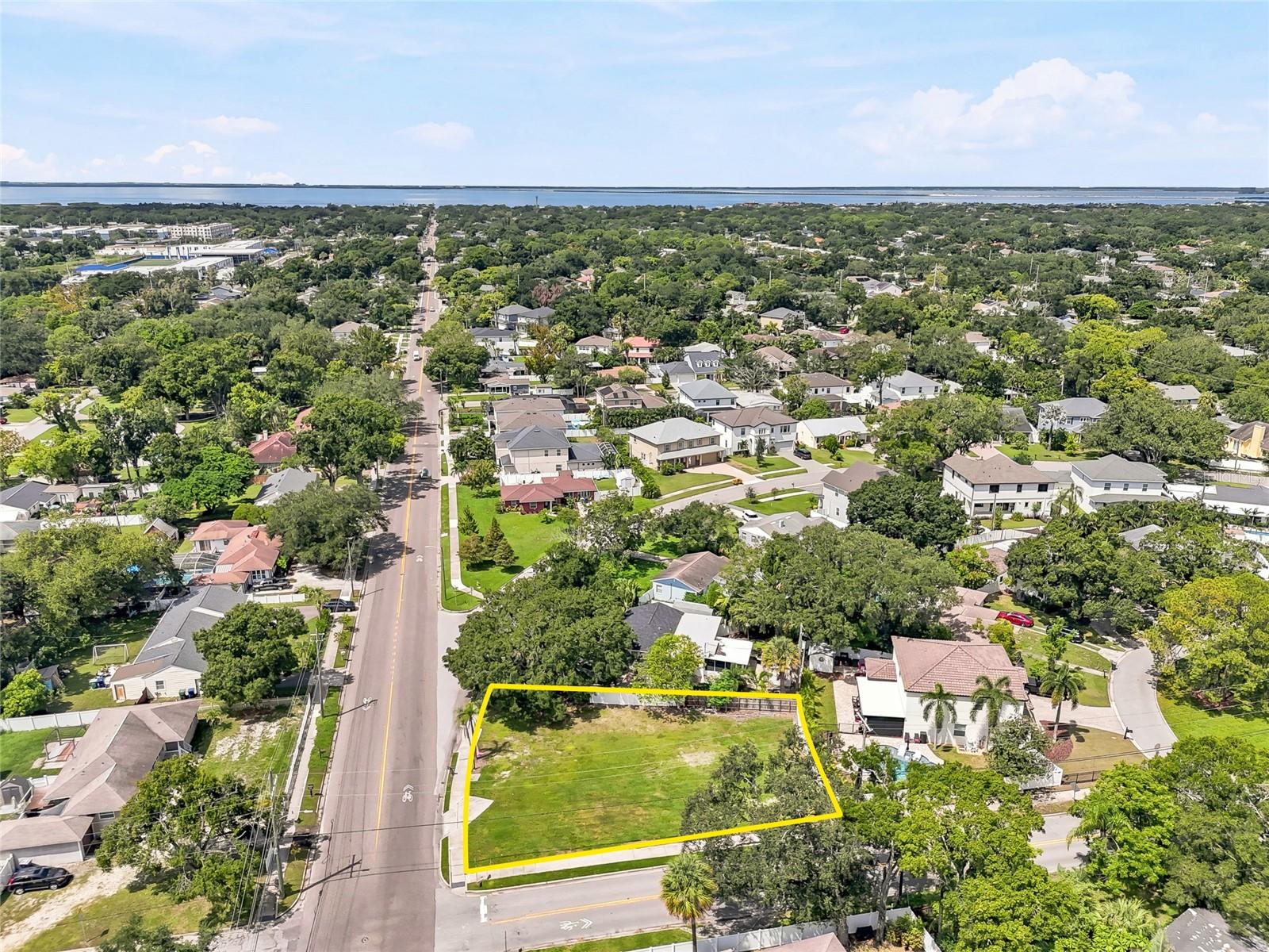 3622 W TAMPA CIR — photo 4