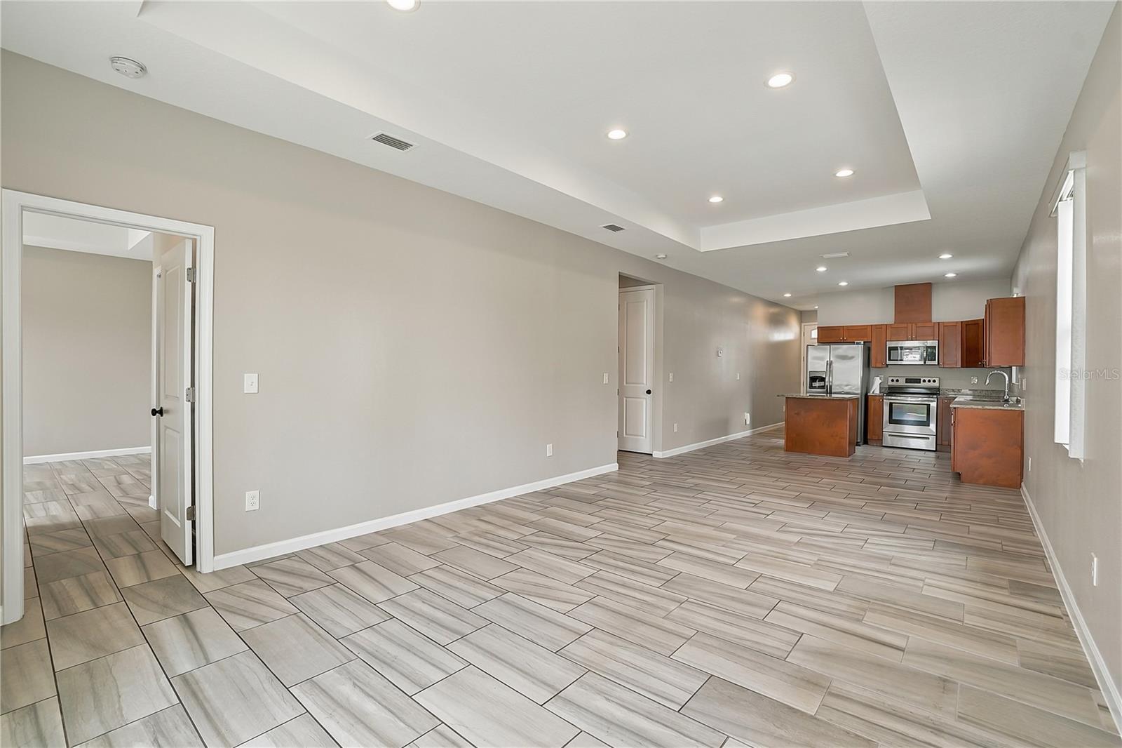 2736 W SPRUCE ST — photo 10
