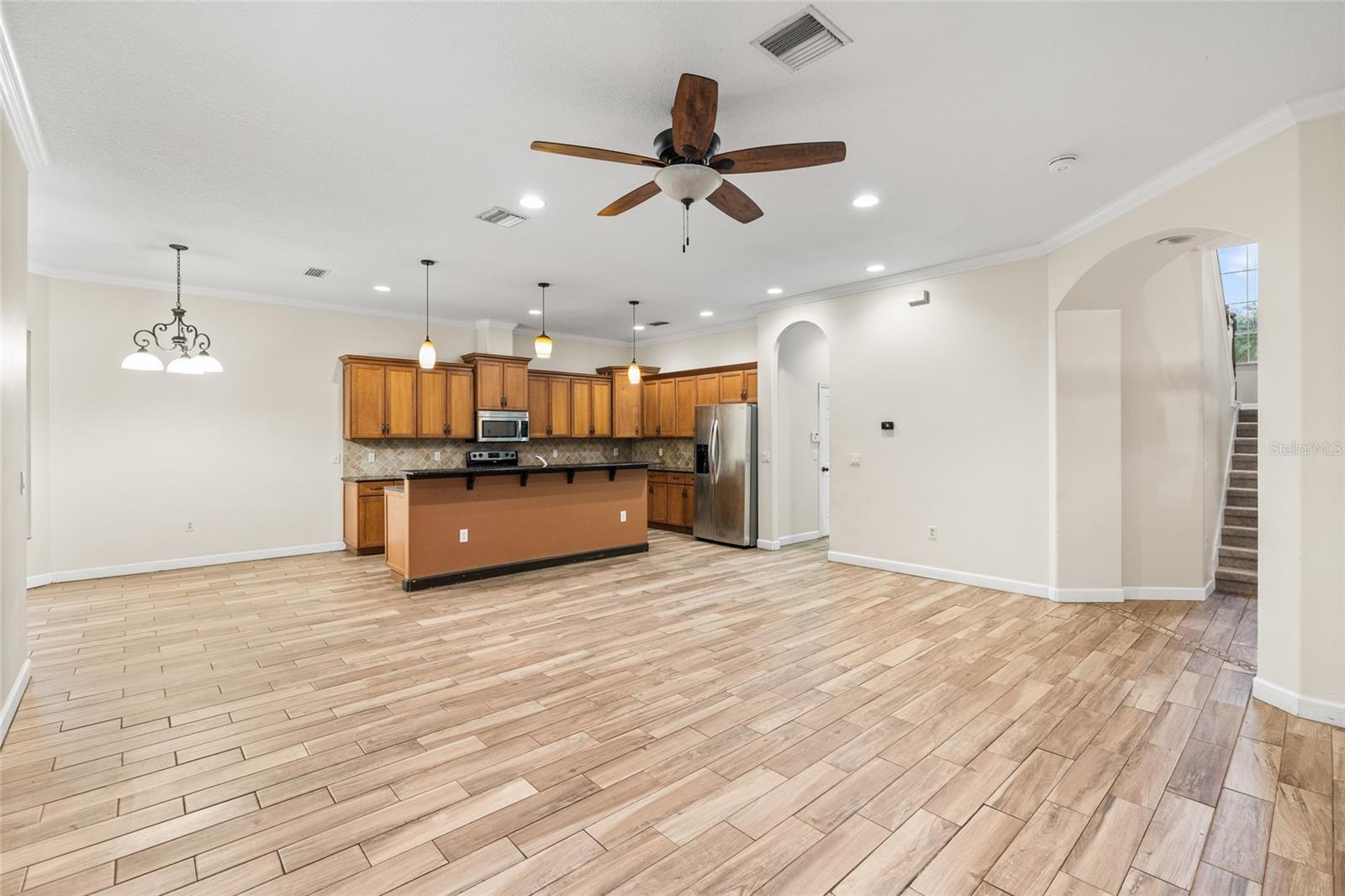 4117 WOODACRE LN — photo 11