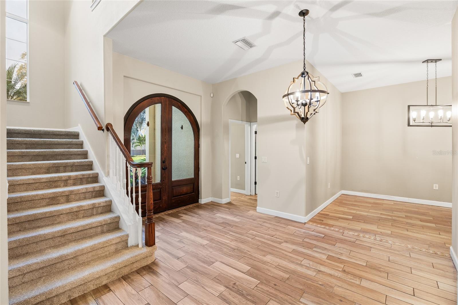 4117 WOODACRE LN — photo 4