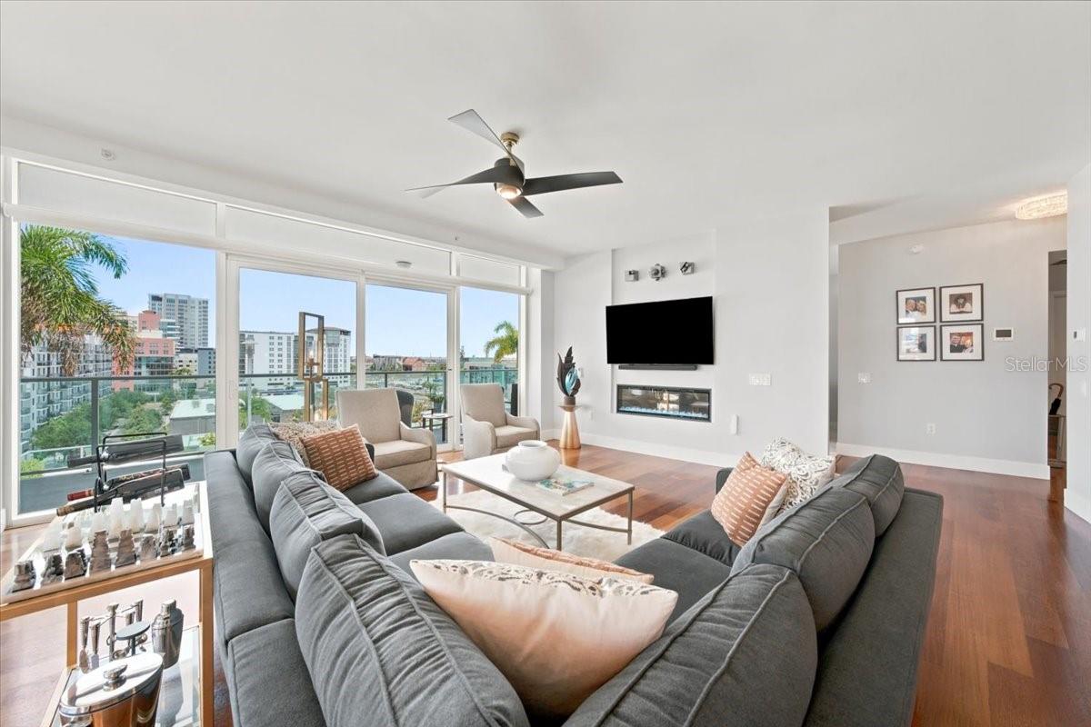 111 N 12TH ST #1704 — photo 3
