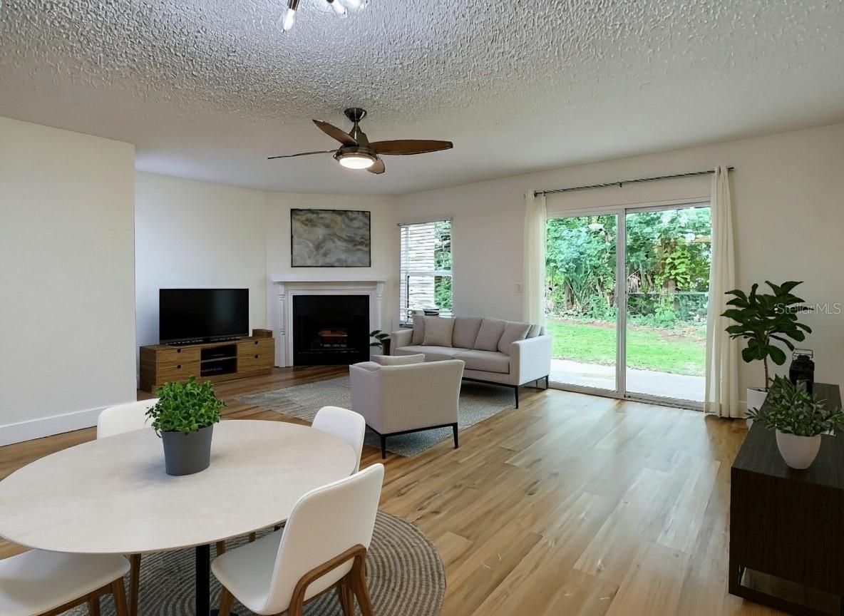 11237 CEDAR HOLLOW LN — photo 4