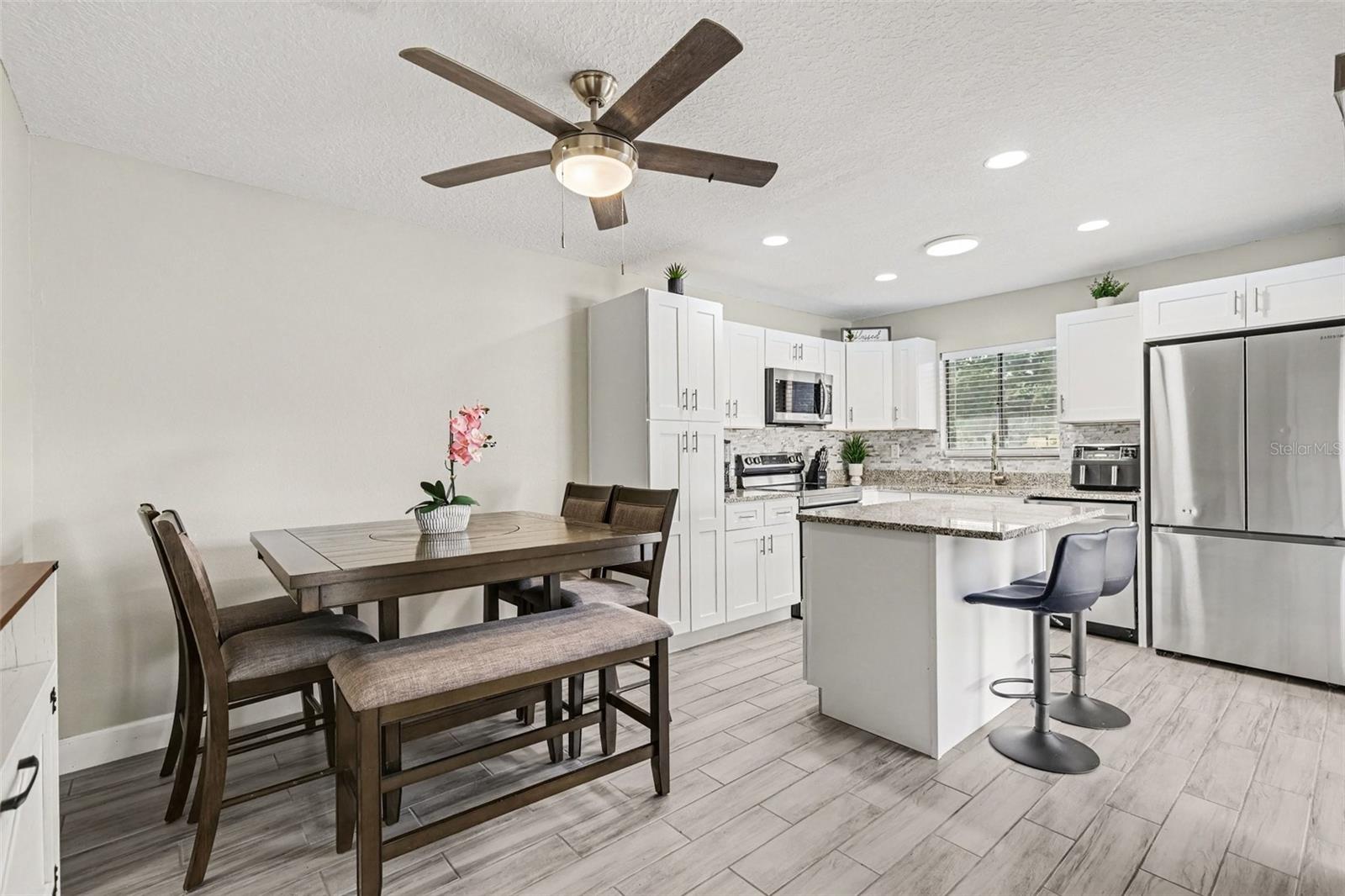 8114 OAK TRACE WAY #C — photo 7