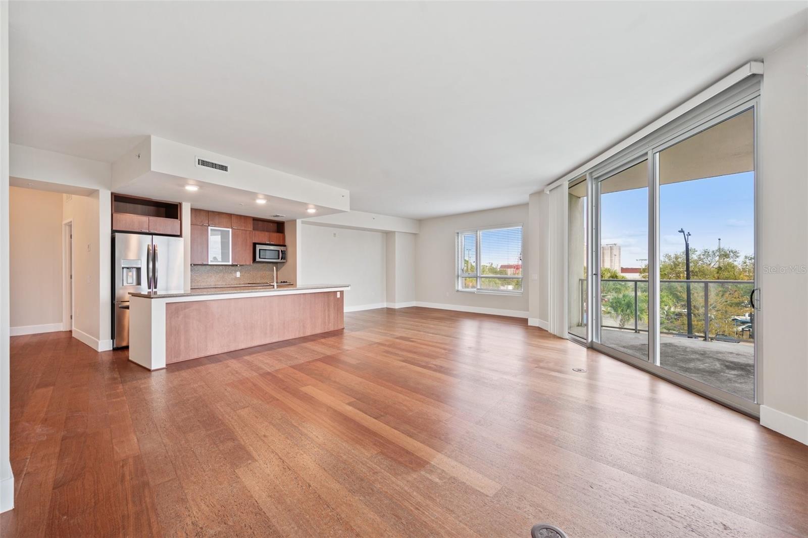 912 CHANNELSIDE DR #2310 — photo 4