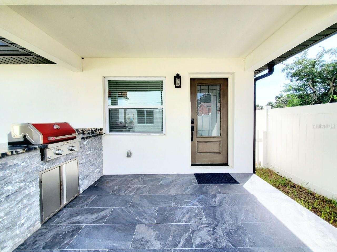 922 W KNOLLWOOD ST #2 — photo 3