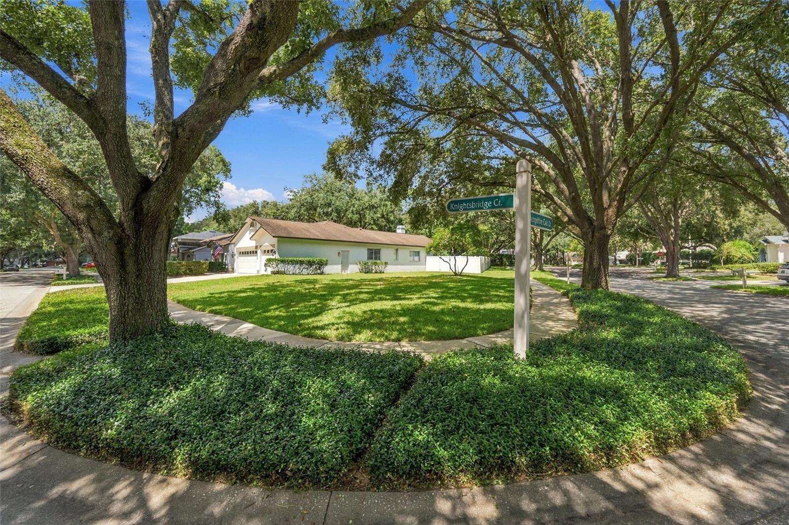 9316 KNIGHTSBRIDGE CT — photo 3
