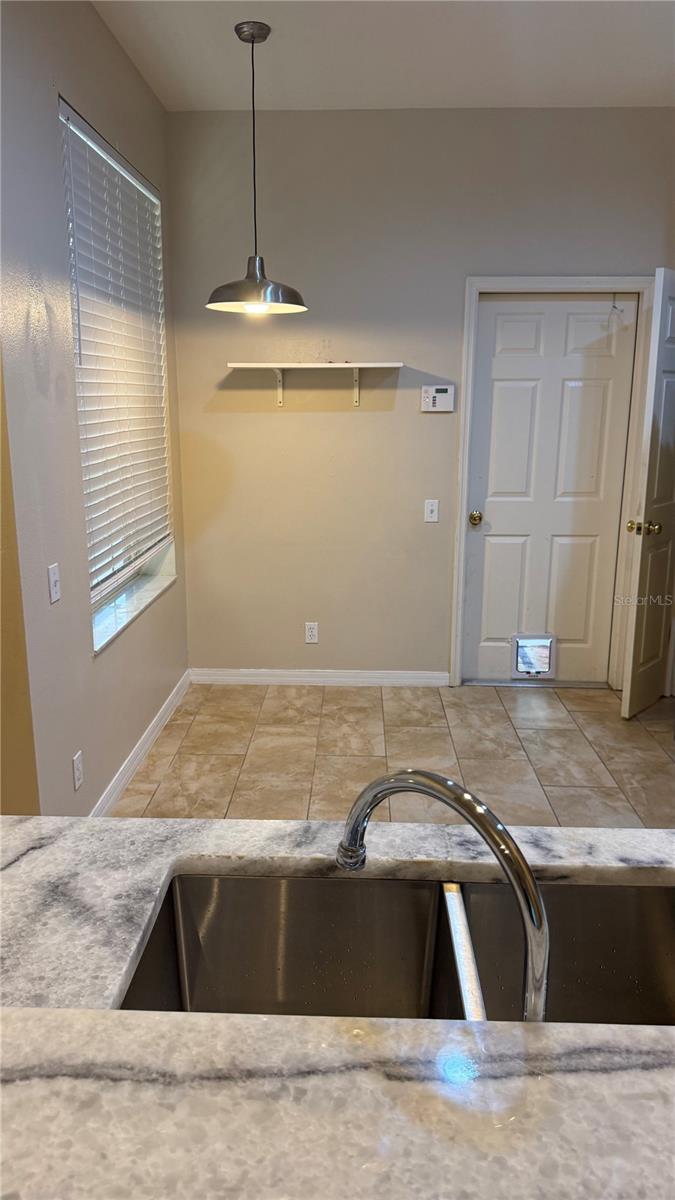 4135 BISMARCK PALM DR — photo 11