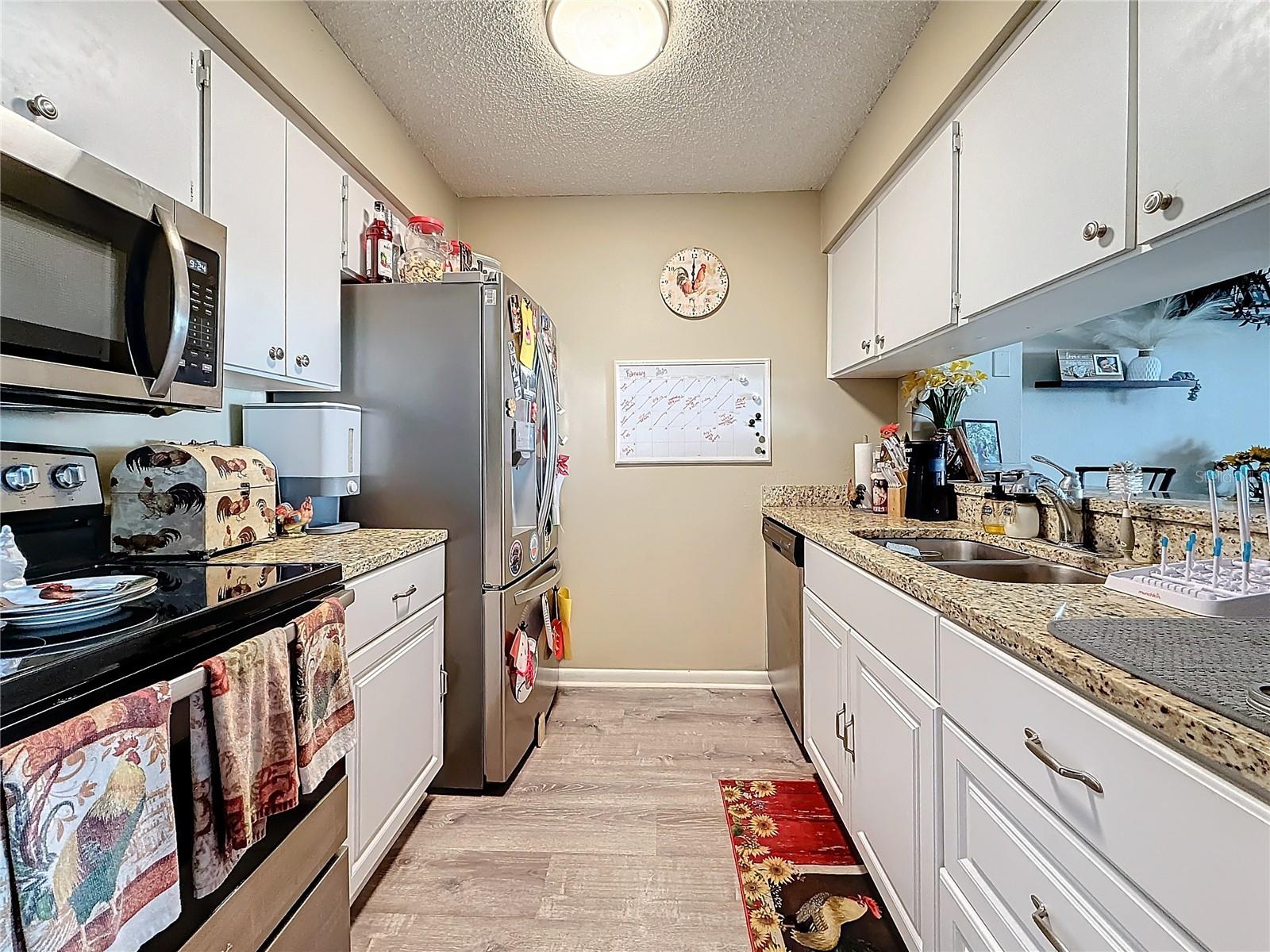 6128 OAK CLUSTER CIR — photo 9