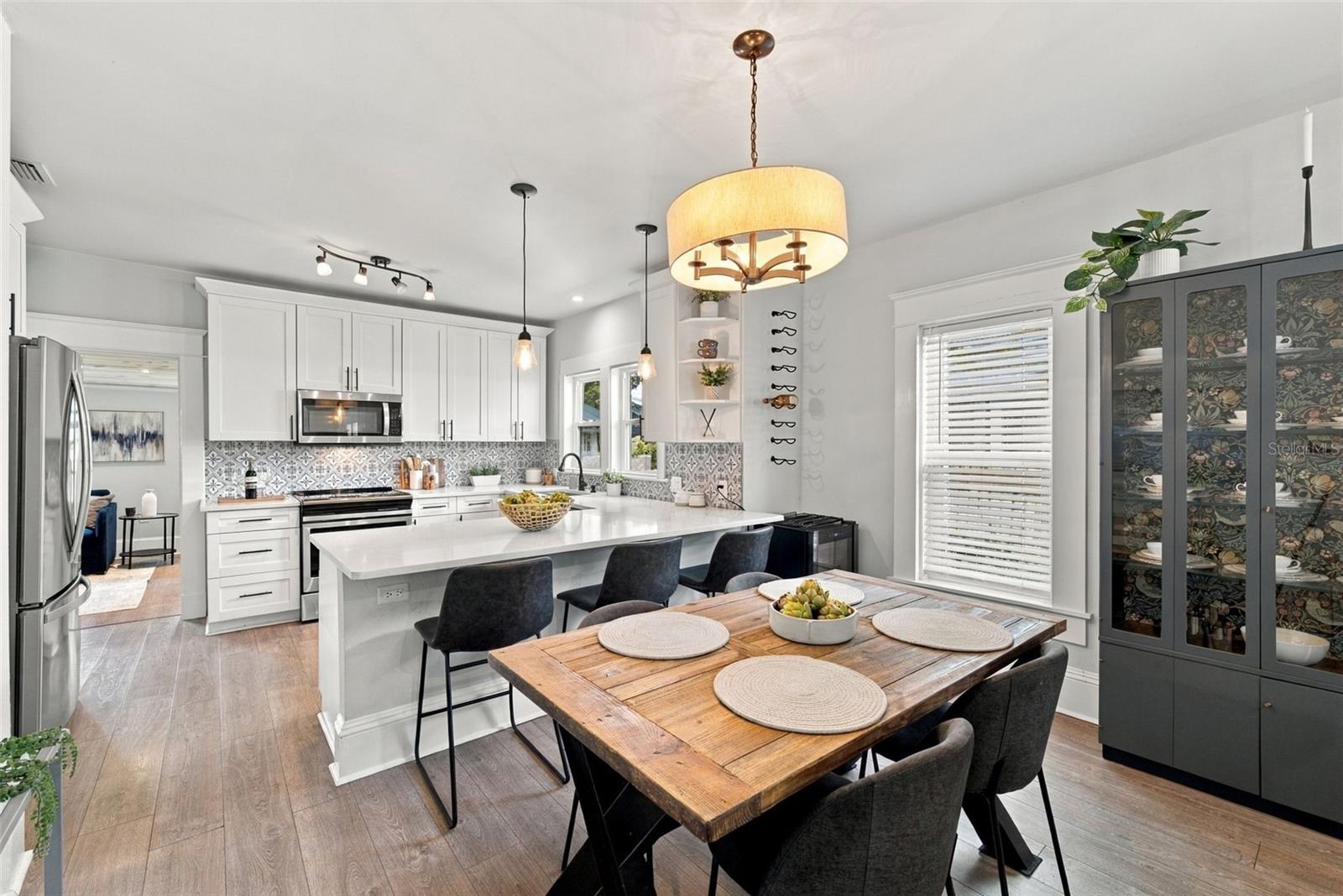 109 E JEAN ST — photo 12