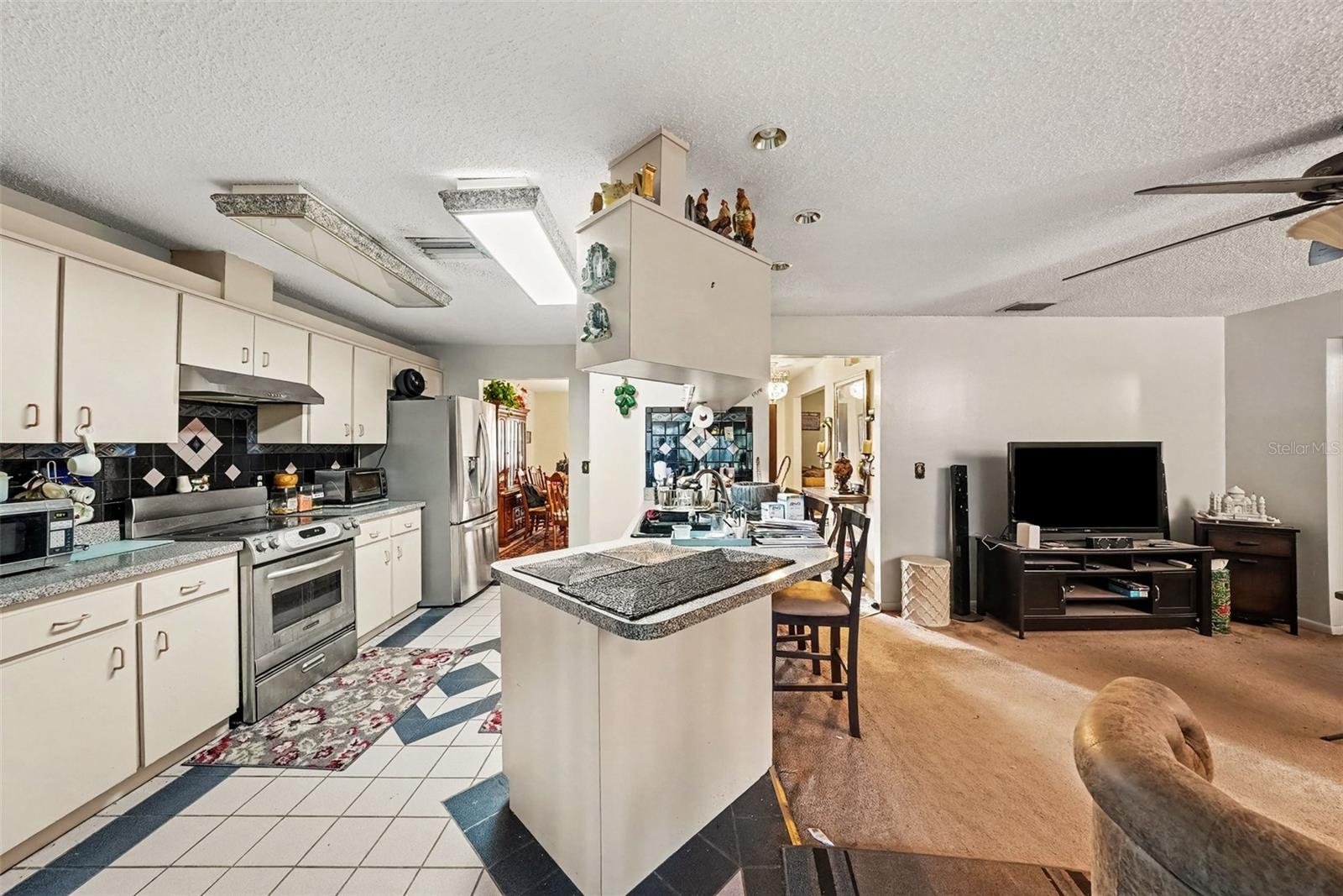 602 SPECK CT — photo 9