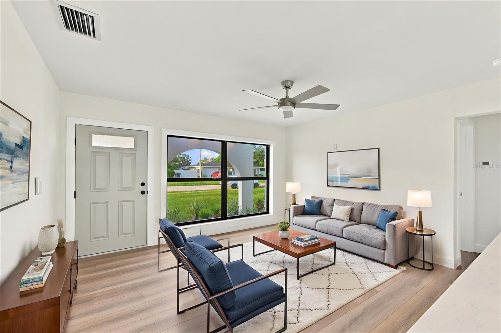 3215 W DEWEY ST — photo 4