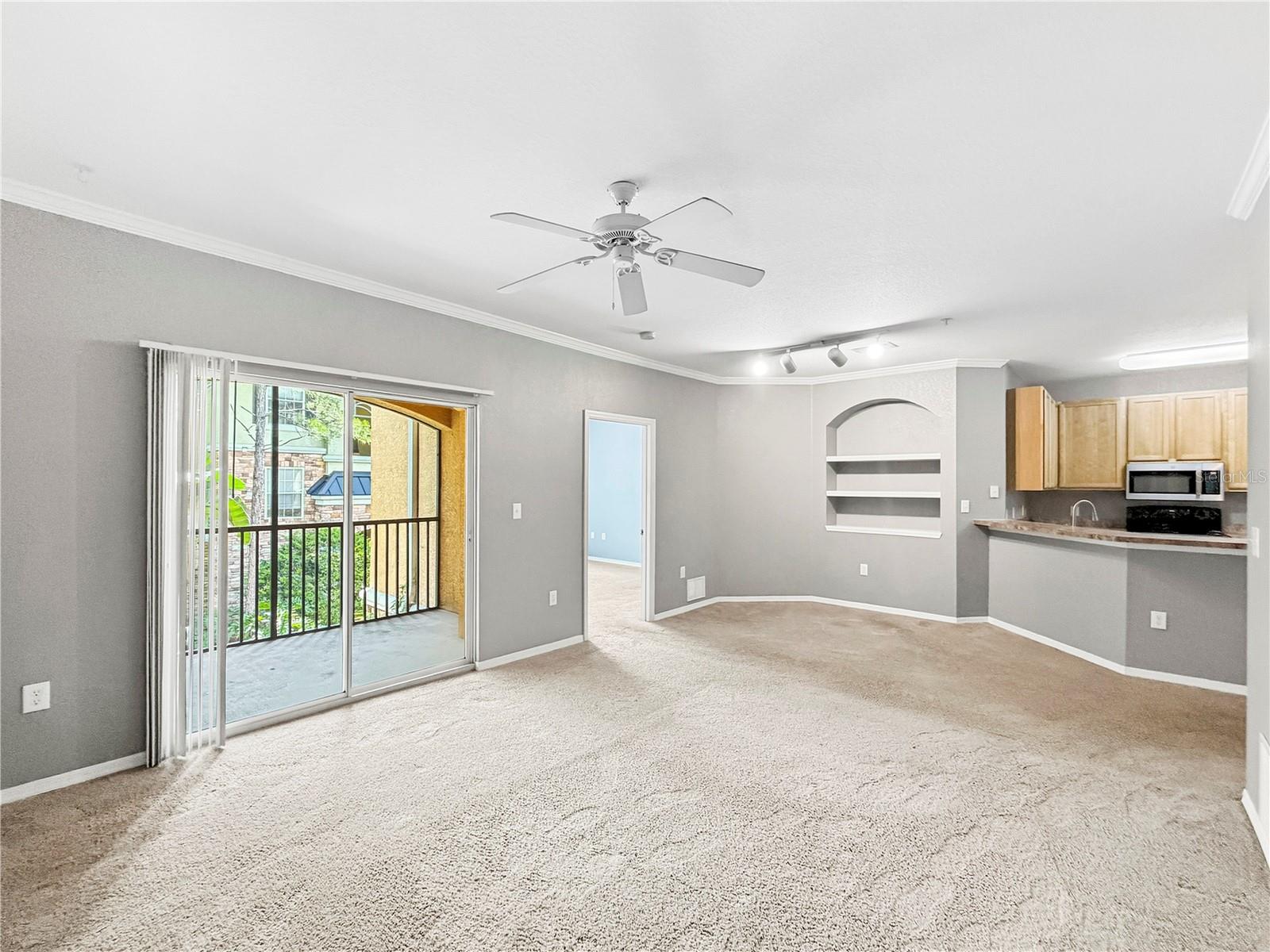 10209 COURTNEY PALMS BLVD #203 — photo 5