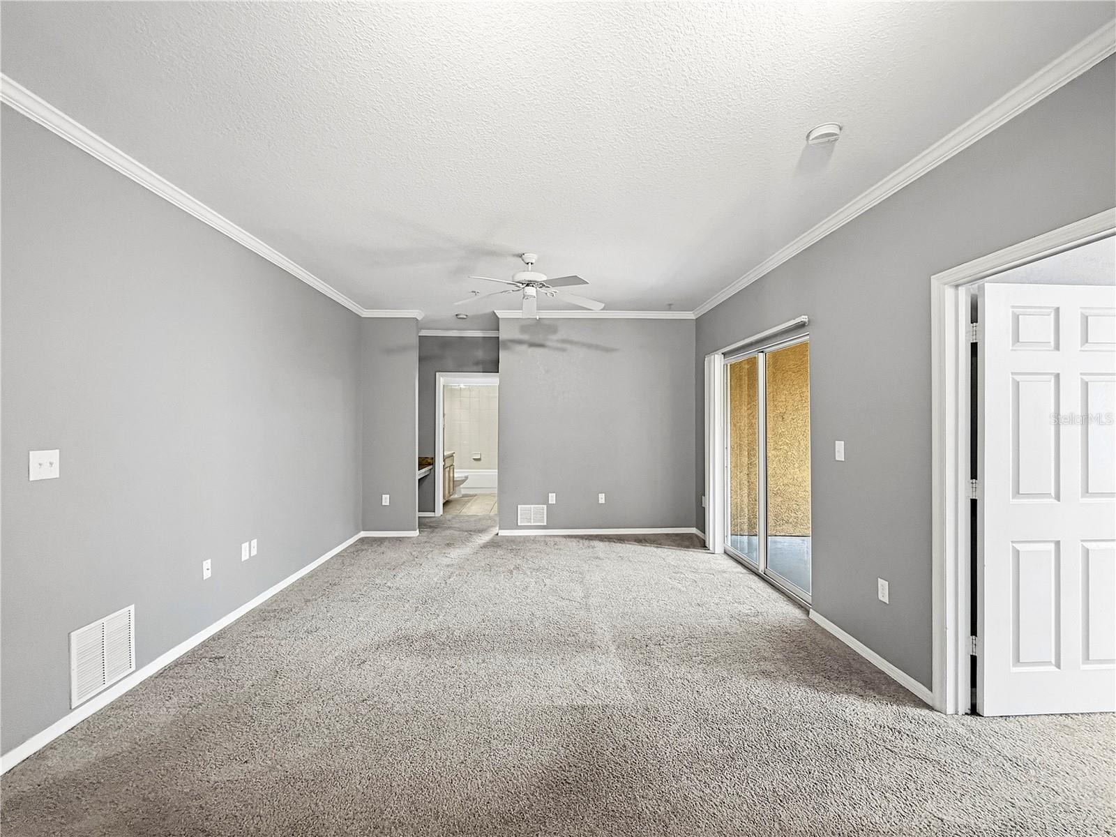 10209 COURTNEY PALMS BLVD #203 — photo 6
