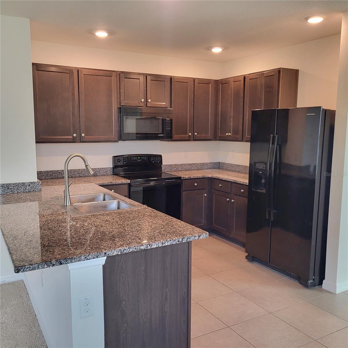 10836 TRAILING VINE DR — photo 5