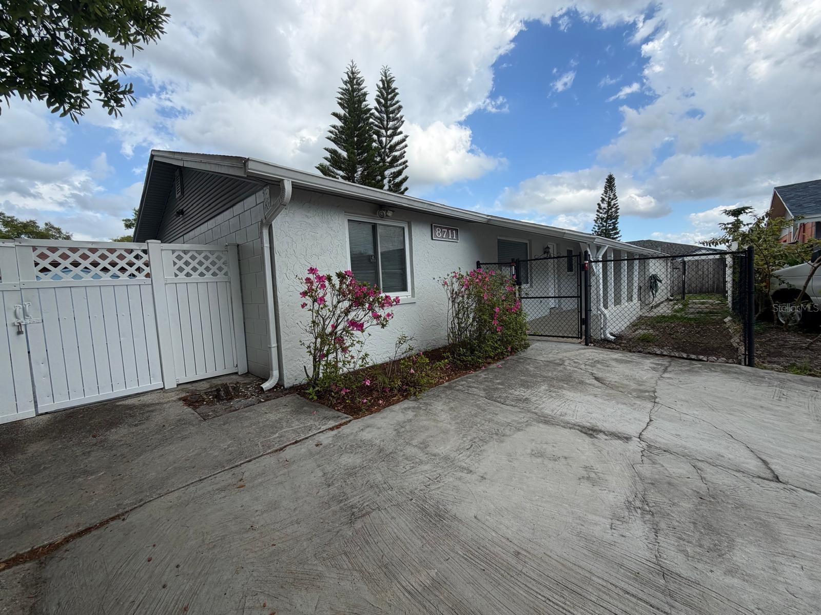 8711 SAGE CT — photo 2