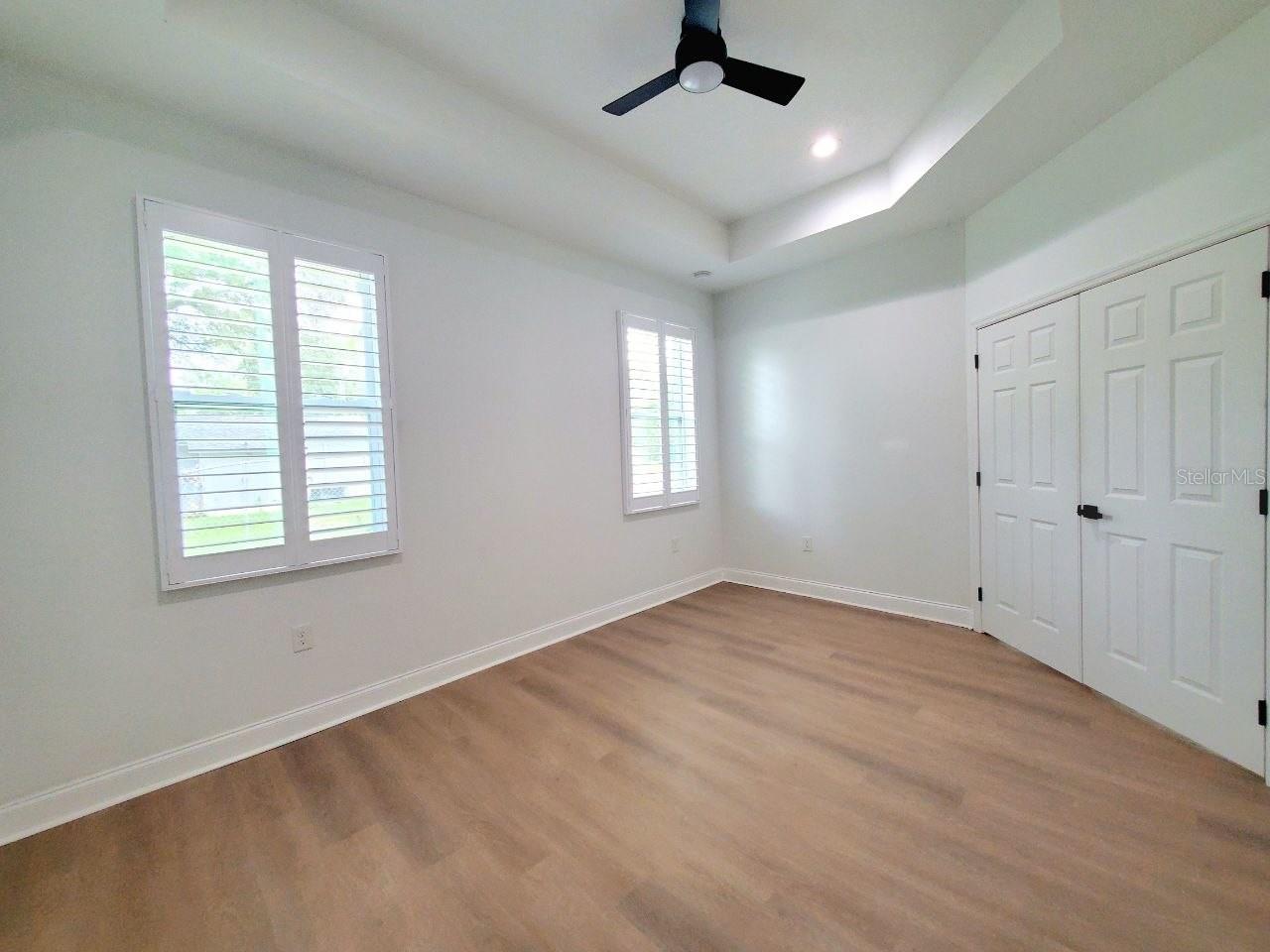 2616 E CAYUGA ST — photo 9