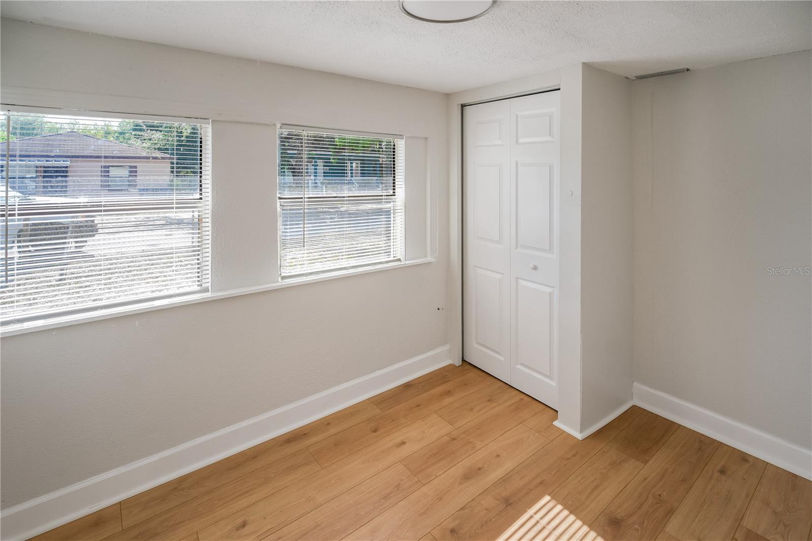 8103 N BROOKS ST — photo 9