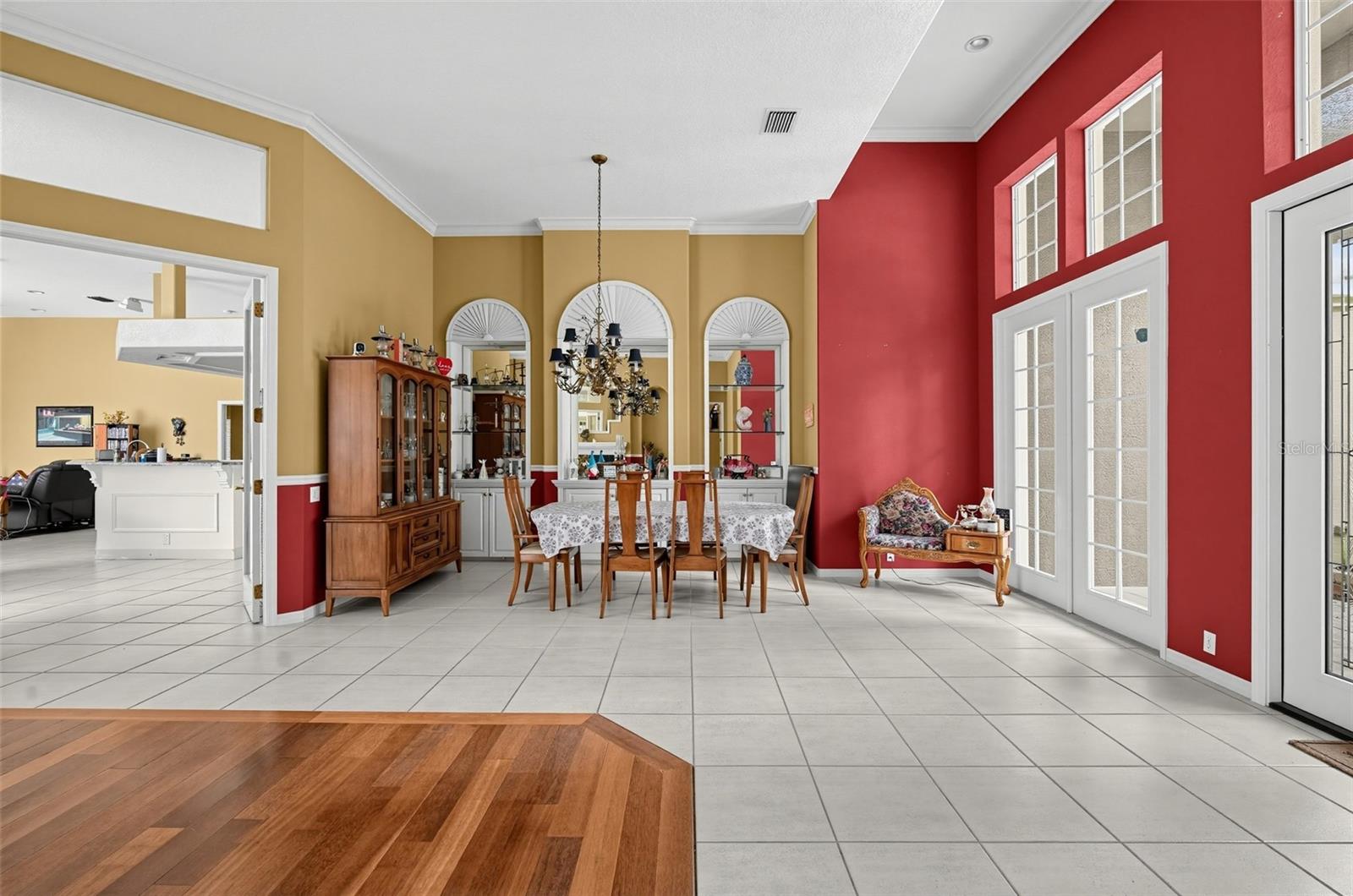 9108 WOODRIDGE RUN DR — photo 12