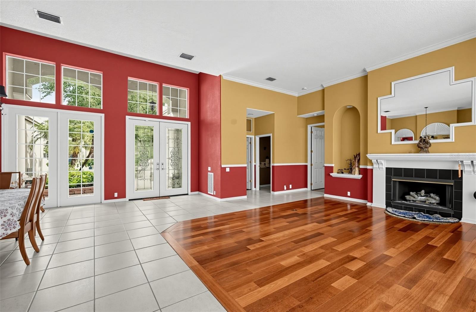 9108 WOODRIDGE RUN DR — photo 9