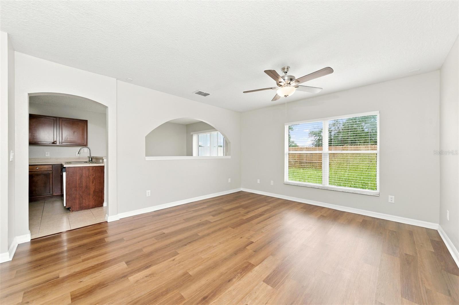 2036 PORTCASTLE CIR — photo 6