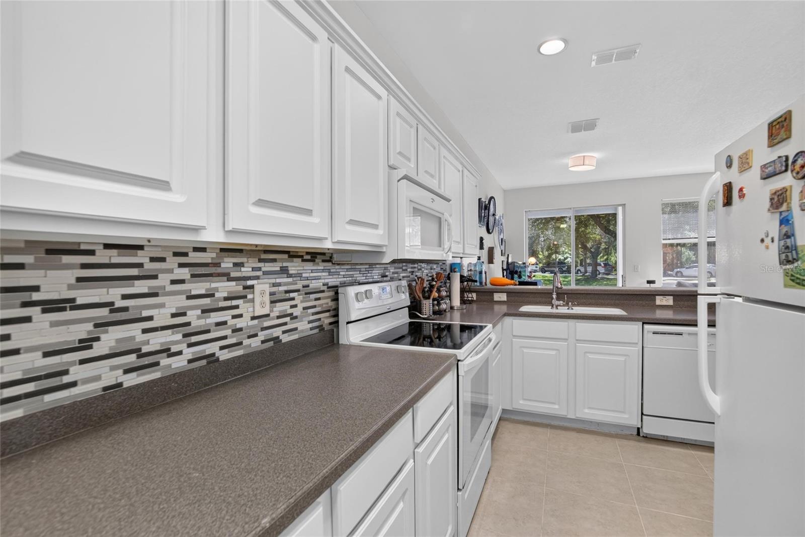 19262 STONE HEDGE DR — photo 10