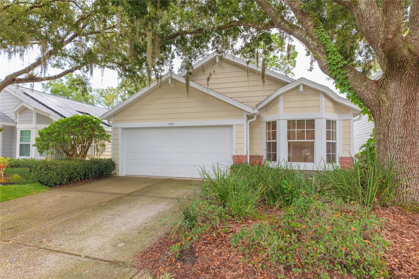 5161 STERLING MANOR DR — photo 2