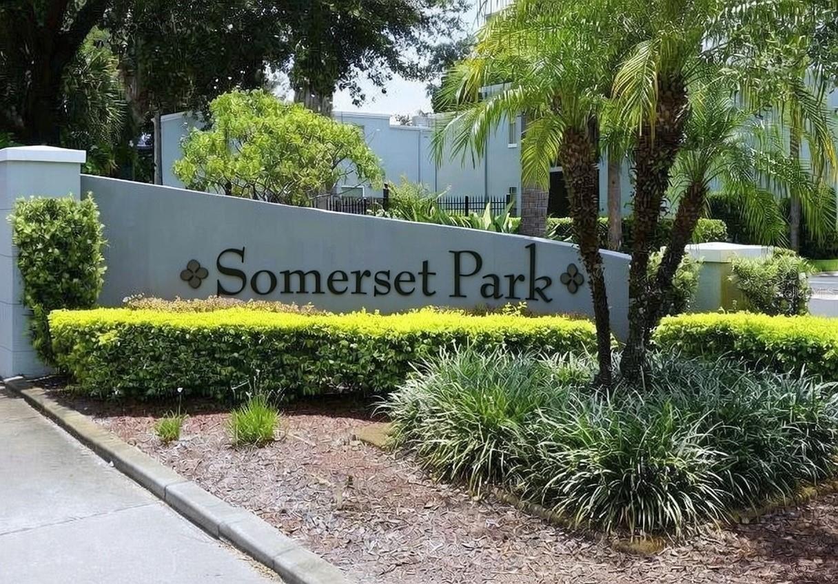2846 SOMERSET PARK DR #203